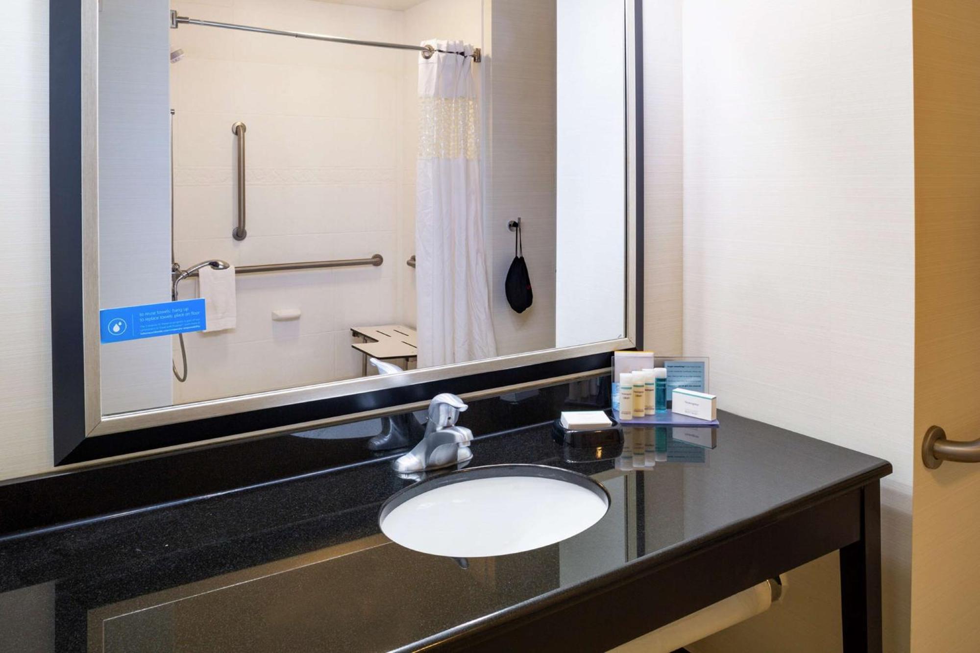 Hampton Inn Limerick Eksteriør bilde